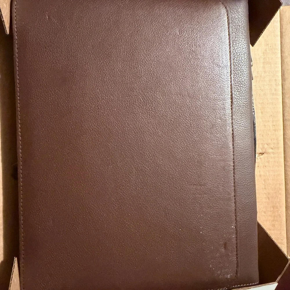 Brown Leather Men's or Women’s Organizer size 13 1/2” x 11” X 2”